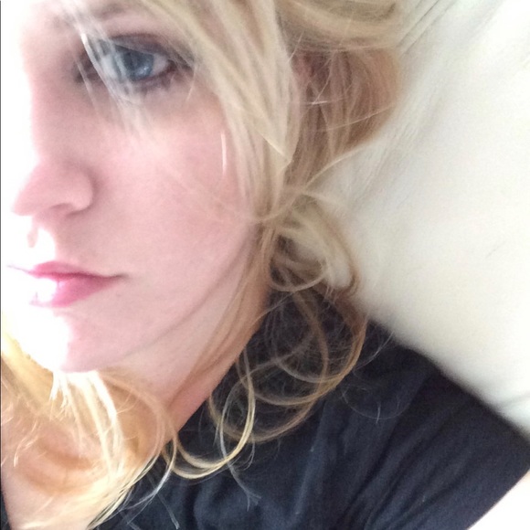 Hey there! - Picture 1 of 1